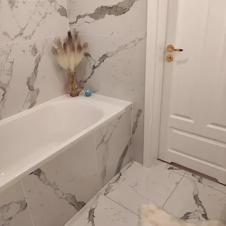 Apartman Ramulta 53 Balcony Netflix Ps4 *