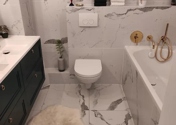 Ramulta 53 Balcony Netflix Ps4 * グディニャ